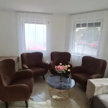 Tulipan Apartment